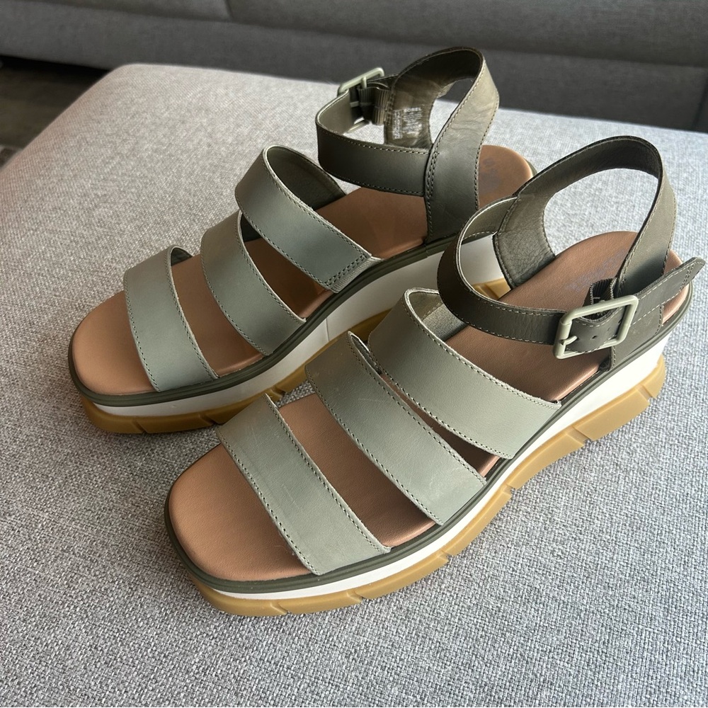 Sorel Green Strappy Platform Sandals